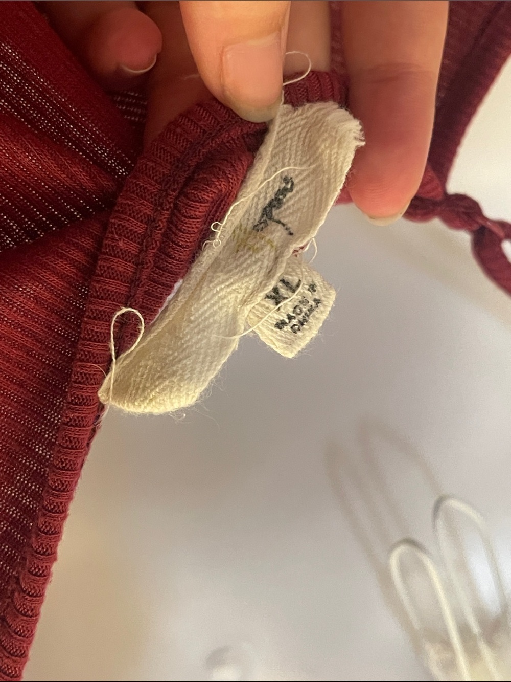 Lace-Trim Ribbed Cami in Deep Red - Picture 2 of 4